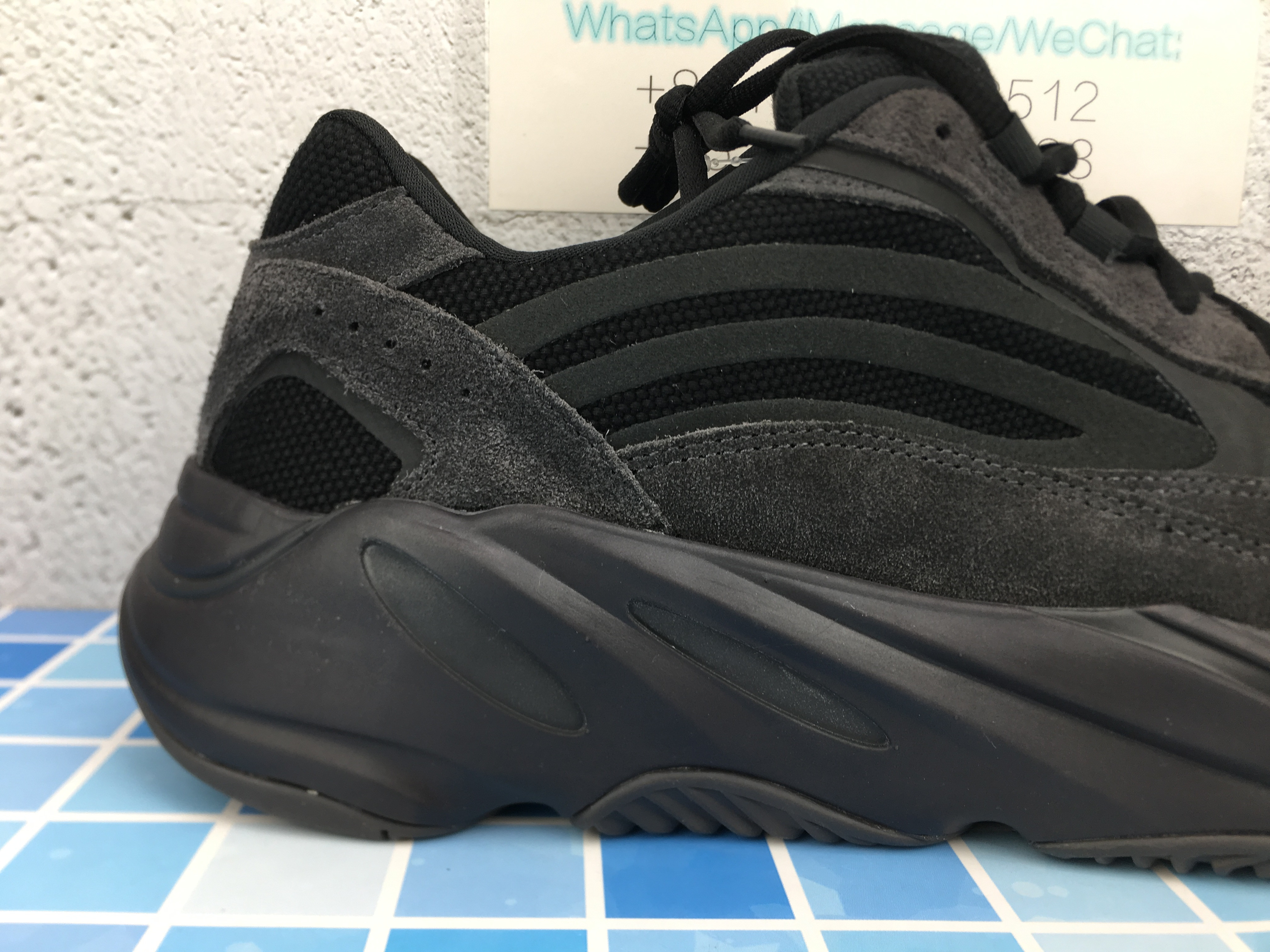 Yeezy Boost 700 V2 Vanta FU6684